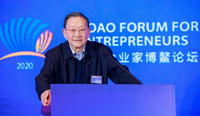 中國科學院院士，國際歐亞科學院院士，中國地源熱泵產業聯盟名譽理事長汪集暘演講