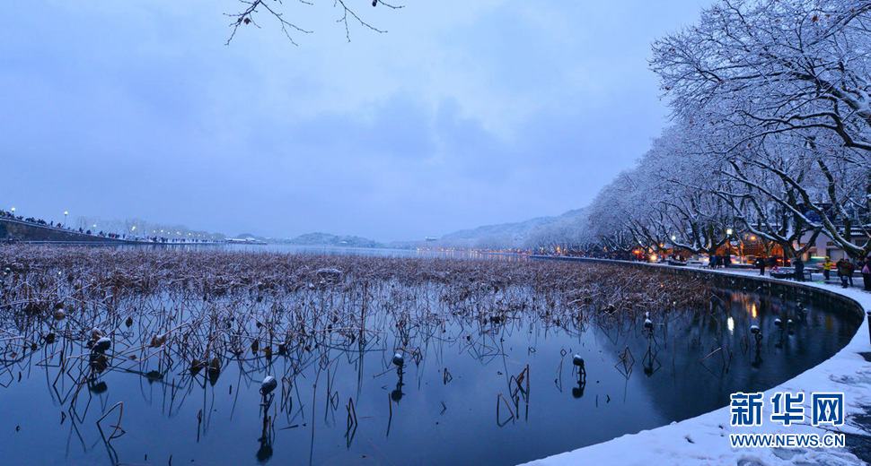 雪·西湖