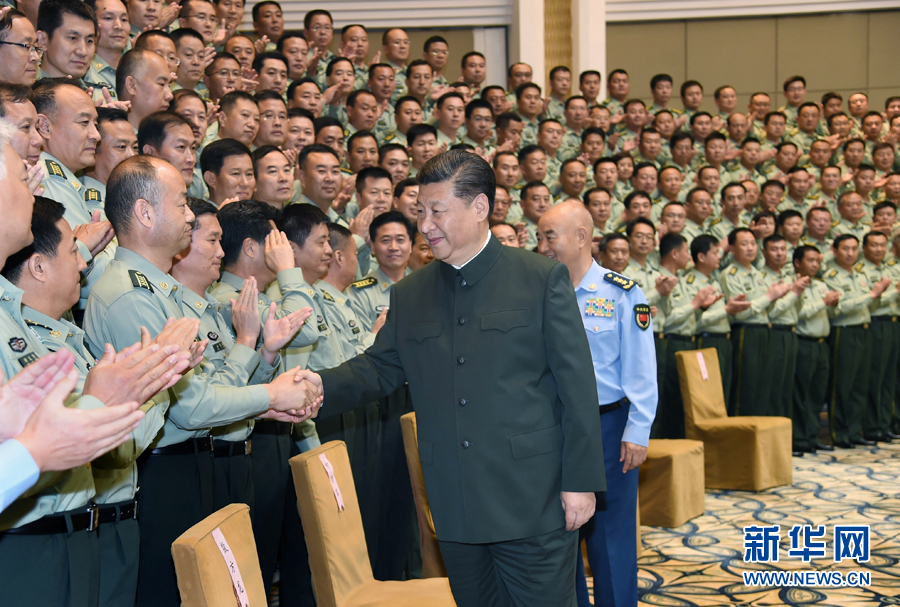 6月22日，正在山西省考察工作的中共中央總書記、國家主席、中央軍委主席習近平在太原接見駐晉部隊師以上領導干部和建制團單位主官。新華社記者 琚振華 攝