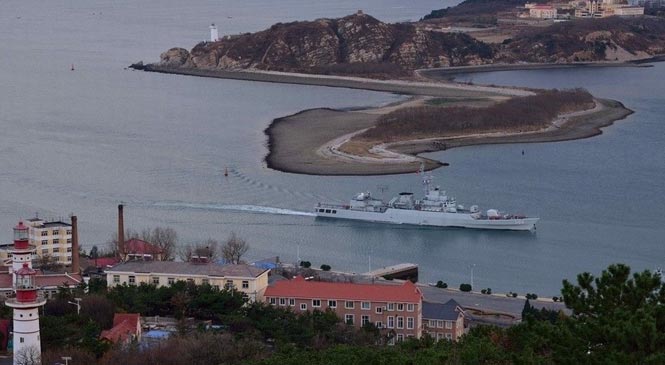 贊！網友俯拍解放軍旅順軍港