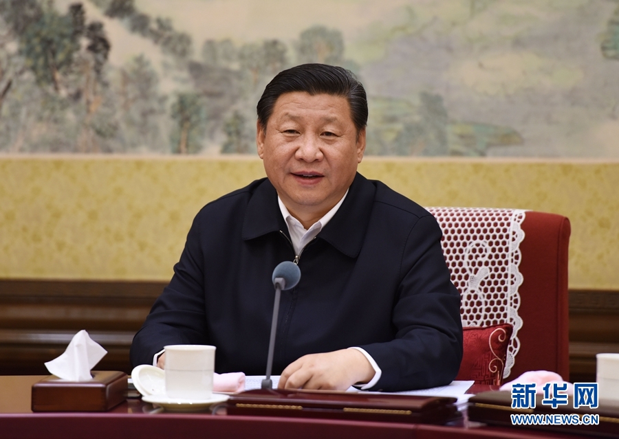 12月28日至29日，中共中央政治局召開專題民主生活會，對照檢查踐行“三嚴三實”情況，討論研究加強黨風廉政建設措施。中共中央總書記習近平主持會議并發表重要講話。新華社記者 李學仁 攝 