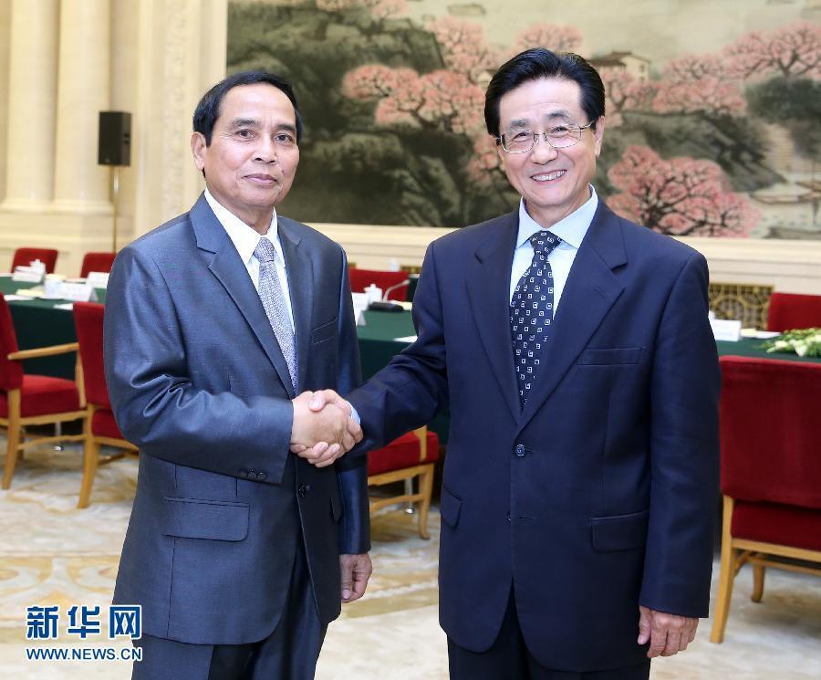 7月7日，中共中央書記處書記、中央紀委副書記趙洪祝在北京同老撾人民革命黨中央政治局委員、中央紀委書記、政府副總理本通率領的老撾人民革命黨代表團舉行工作會談。新華社記者 姚大偉 攝 