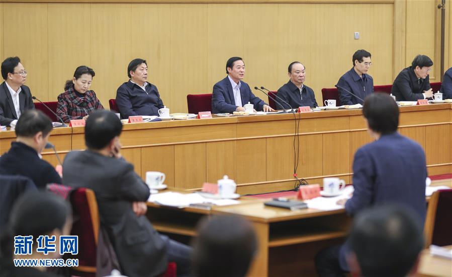 3月17日，中共中央政治局委員、中央書記處書記、中宣部部長劉奇葆在北京出席中華優秀傳統文化傳承發展工作座談會。 新華社記者丁林攝
