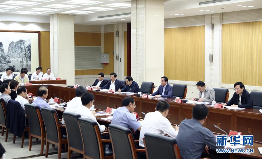 9月21日，中宣部在北京召開中央媒體駐外機構外宣工作座談會。中共中央政治局委員、中央書記處書記、中宣部部長劉奇葆出席座談會并講話。新華社記者 謝環馳 攝 