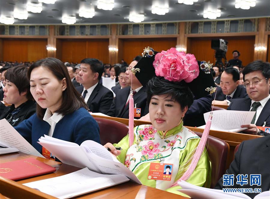 （兩會·基層代表履職故事）（1）全國人大代表孫艷玲：做好非遺事業，讓古老技藝活起來