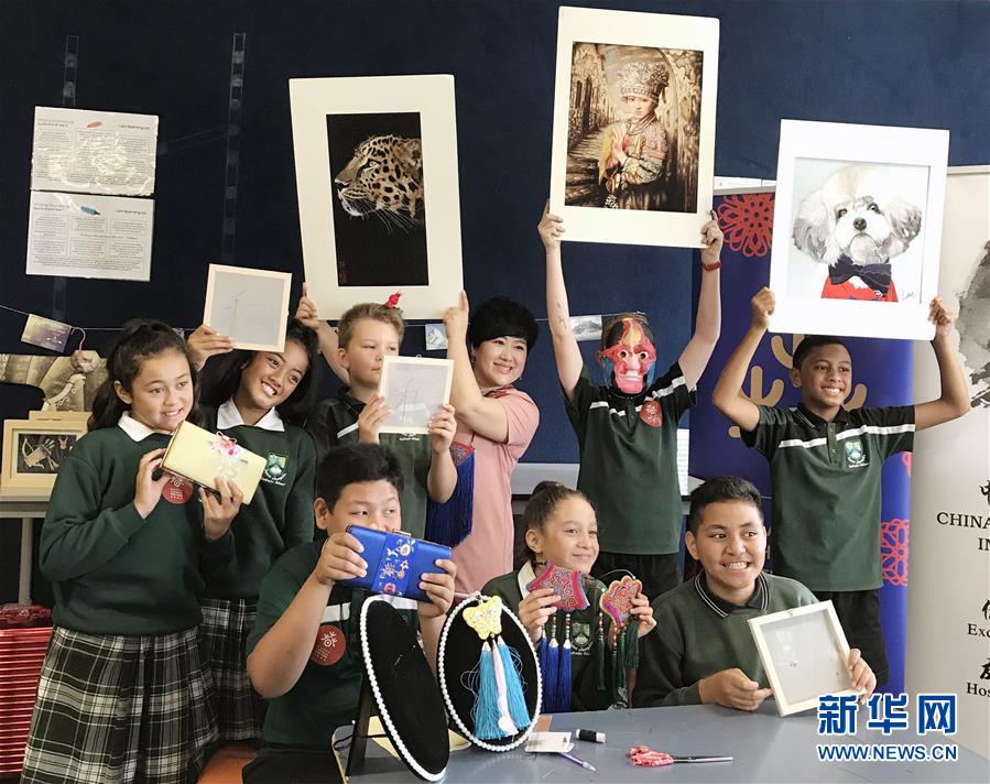 （兩會·基層代表履職故事）（5）全國人大代表孫艷玲：做好非遺事業，讓古老技藝活起來