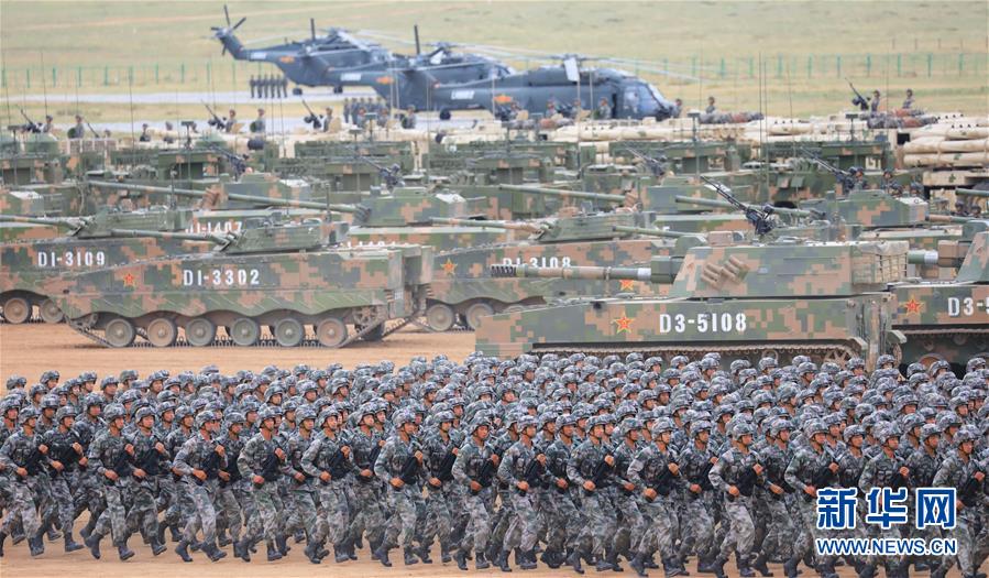 （新華全媒頭條·強軍思想引領新征程·圖文互動）（5）那一刻，我們光榮接受檢閱