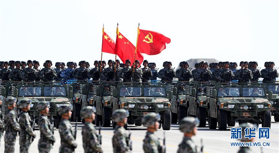 （新華全媒頭條·強軍思想引領新征程·圖文互動）（8）那一刻，我們光榮接受檢閱