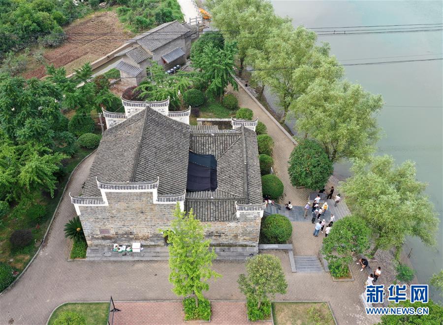 （壯麗70年·奮斗新時代——記者再走長征路·圖文互動）（3）歷盡苦難而淬火成鋼——紅軍為什么能沖出絕境？