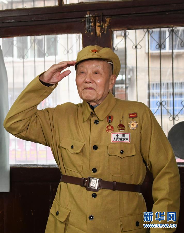 （壯麗70年·奮斗新時代——共和國榮光）（1）張富清：緊跟黨走，做黨的好戰士