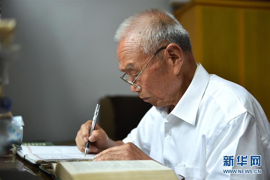 （圖文互動）（3）“退休20年，咱就干了這么一件事”——記山西水利廳退休干部高文毓的“綠山夢”