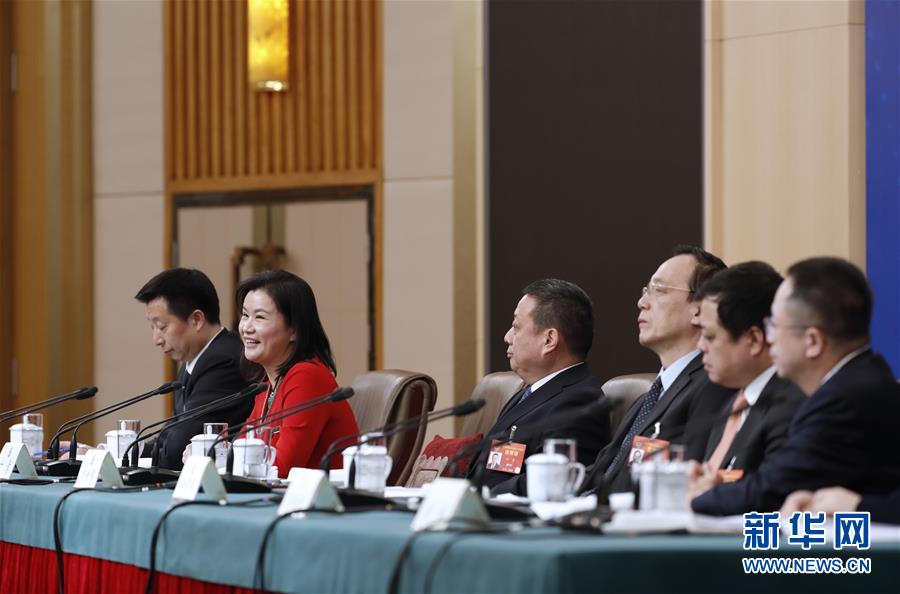 （兩會·XHDW）（8）政協委員談優化營商環境、促進民營經濟高質量發展