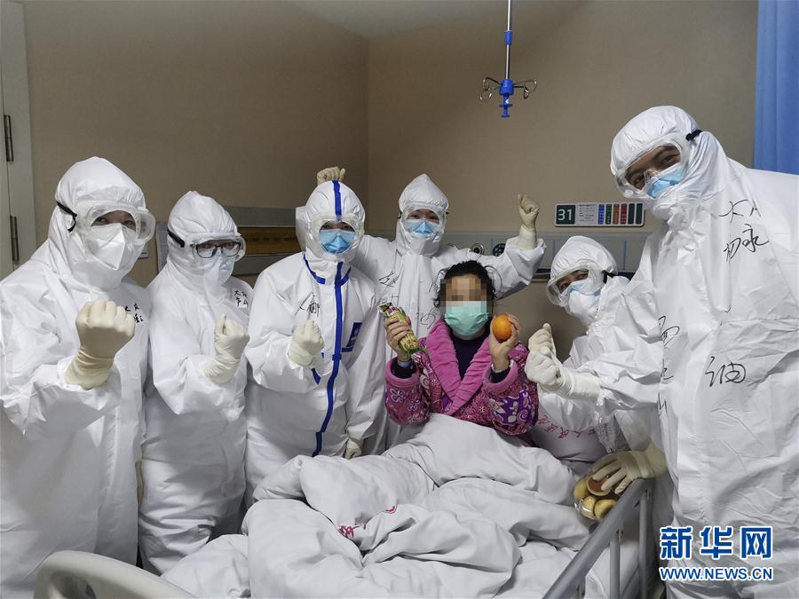 （在習近平新時代中國特色社會主義思想指引下——新時代新作為新篇章·習近平總書記關切事·圖文互動）（10）不放松！——各地努力抓緊抓實抓細疫情防控
