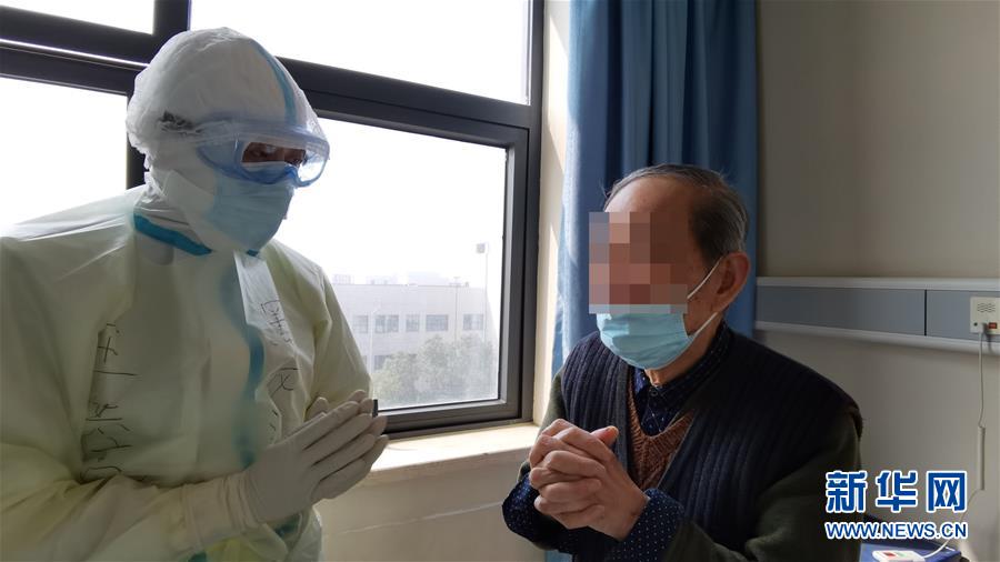 （聚焦疫情防控·圖文互動）（1）重癥醫生王洪亮：“沖在前，守到底”