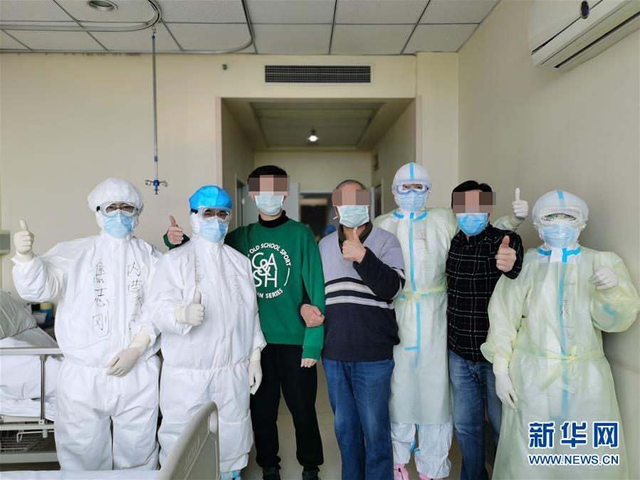 （聚焦疫情防控·圖文互動）（2）重癥醫生王洪亮：“沖在前，守到底”