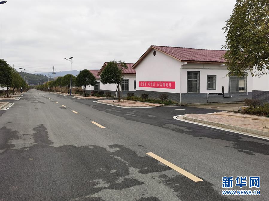 （圖文互動）（1）“為脫貧而來，為脫貧而去”——追記湖南炎陵縣委原書記黃詩燕 