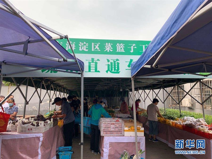 （總書記推動的改革身邊事·文化改革篇）（1）特寫：“生活便利了，環境變美了，人也舒心了” ——感受基層文明實踐站里的惠民服務