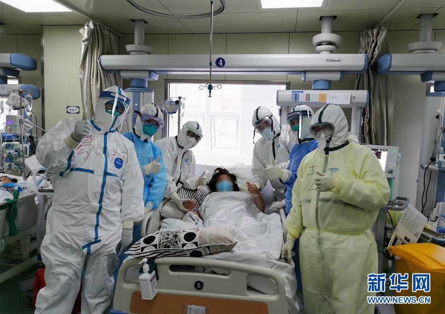 （抗疫一線醫務人員英雄群體·圖文互動）（1）合力護航生命之舟——遼寧、上海、廣東等醫療隊聯手決戰雷神山