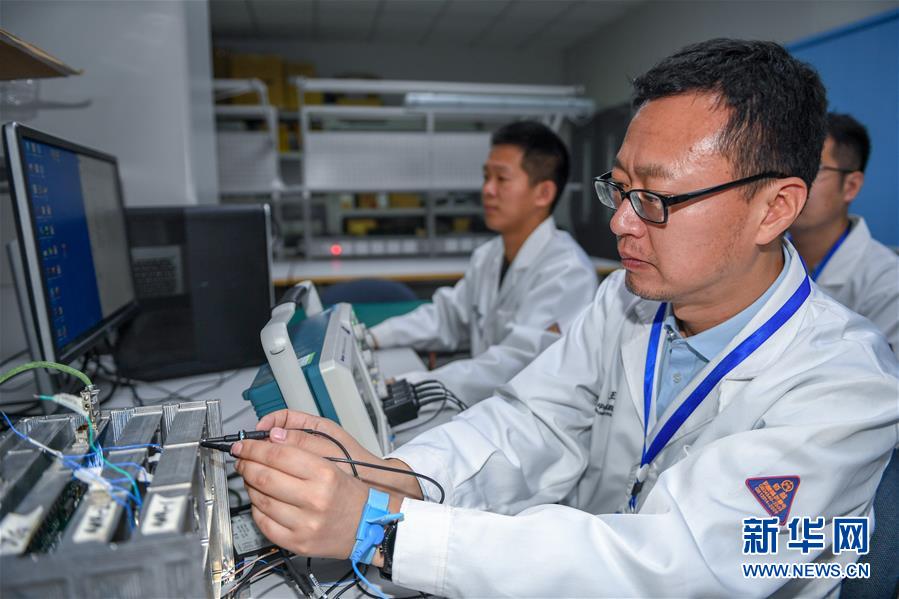 （在習近平新時代中國特色社會主義思想指引下——新時代新作為新篇章·習近平總書記關切事·圖文互動）（3）終不悔為國為民，攀高峰只爭朝夕——來自科學家們的動人故事