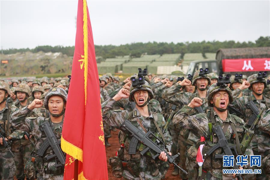 （在習近平強軍思想指引下·我們在戰位報告·圖文互動）（1）千里移防，鐵心跟黨走——南部戰區陸軍第75集團軍某紅軍旅政治建軍、練兵備戰記事
