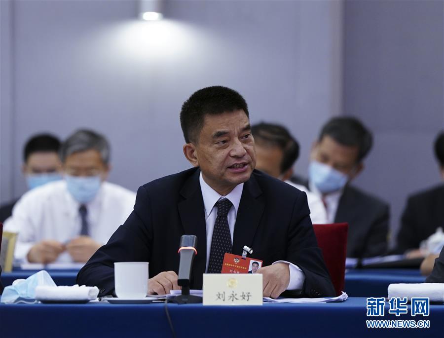 （新華全媒頭條·圖文互動）（10）從人民中汲取磅礴力量——習近平總書記同出席2020年全國兩會人大代表、政協委員共商國是紀實