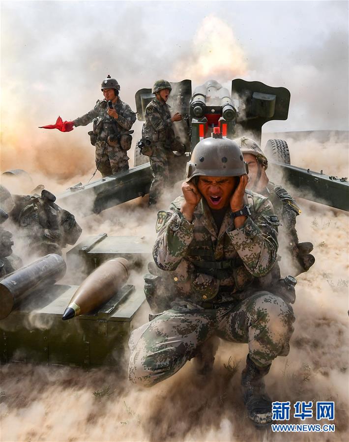 （新華全媒頭條·圖文互動）（9）沿著中國特色強軍之路闊步前進——黨中央、中央軍委領導推進國防和軍隊建設70年紀實