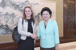 劉延東會見世界反興奮劑機構副主席、挪威文化大臣琳達·海勒蘭