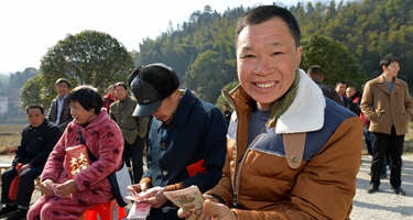 “脫貧后，我們分紅了！”