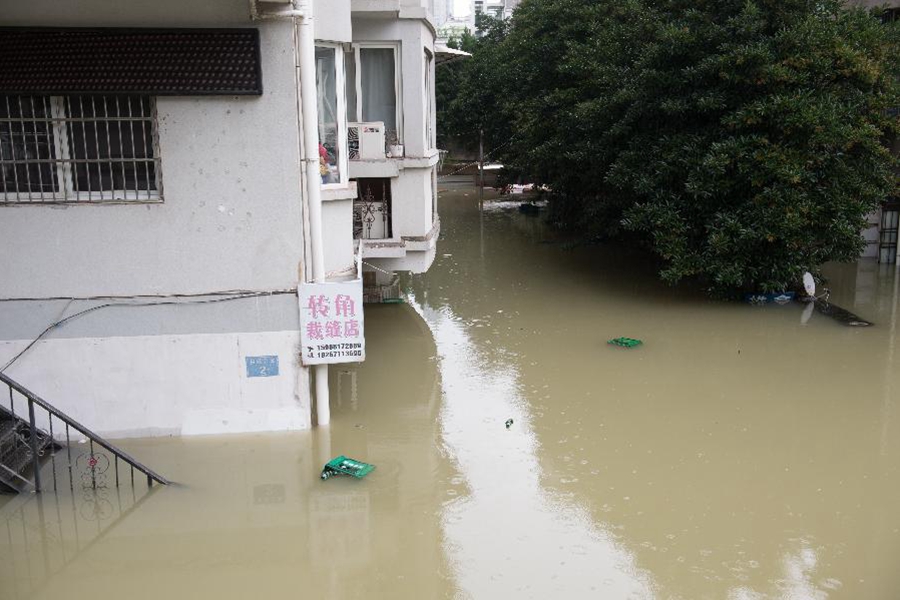 新安江水庫泄洪 建德部分城區出現積水
