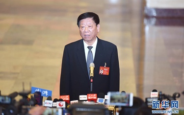 尹蔚民：如何確保新增就業目標實現？