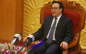 專訪：愿中國人民在中共領導下取得更多成就——訪越共中央委員、中央對外部部長黃平君