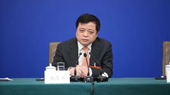 全國政協常委、全國工商聯副主席、正泰集團董事長 南存輝