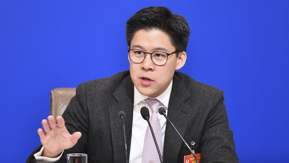 全國政協委員、中國香港體育協會暨奧林匹克委員會副會長、霍英東集團副總裁 霍啟剛
