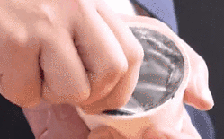 味同嚼鐵？ 日本“鐵味”冰淇淋面世
