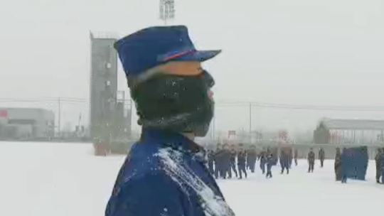 新訓消防員的隊列你們能打幾分？我不是一個人在戰斗！