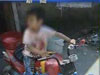 司機太??！3歲幼童駕"車"上路找媽媽