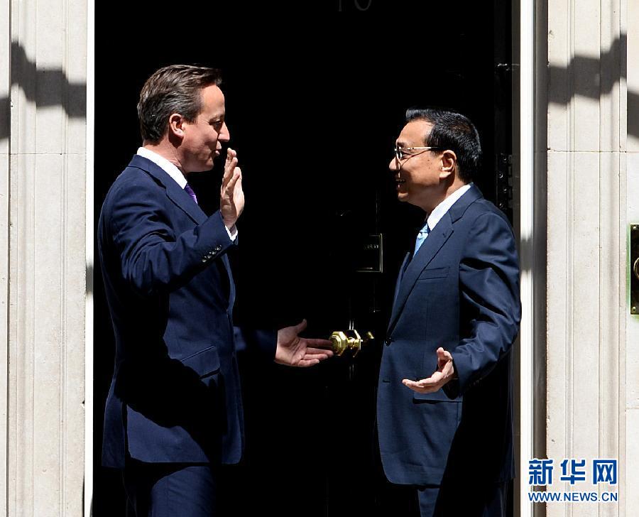 6月17日，中國國務院總理李克強在倫敦唐寧街10號首相府同英國首相卡梅倫舉行中英總理年度會晤。新華社記者 李濤 攝