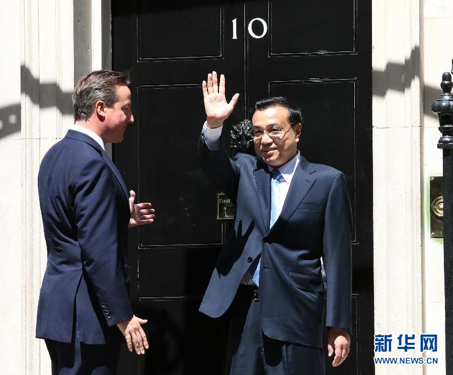 6月17日，中國國務院總理李克強在倫敦唐寧街10號首相府同英國首相卡梅倫舉行中英總理年度會晤。新華社記者 龐興雷 攝