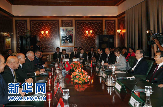 11月3日，中國全國政協主席俞正聲在拉巴特與摩洛哥參議長比亞迪拉進行會談。 新華社記者 劉衛兵 攝