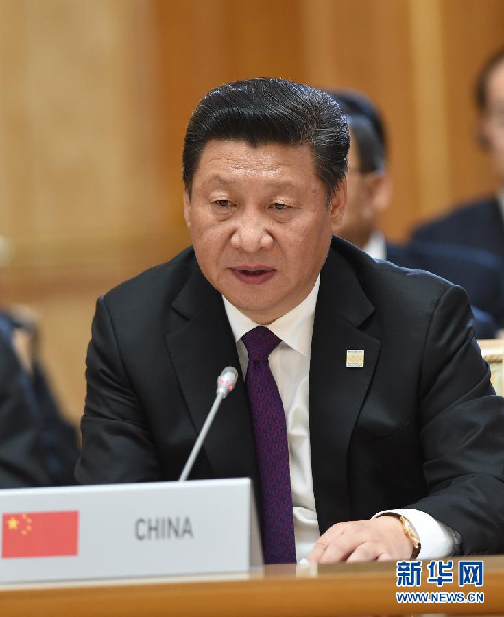 7月9日，金磚國家領導人第七次會晤在俄羅斯烏法舉行。中國國家主席習近平、俄羅斯總統普京、巴西總統羅塞夫、印度總理莫迪、南非總統祖馬出席。這是習近平發表題為《共建伙伴關系　共創美好未來》的主旨講話。新華社記者 饒愛民 攝 
