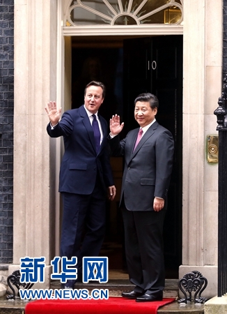 10月21日，國家主席習近平在倫敦唐寧街首相府同英國首相卡梅倫舉行會談。 新華社記者 鞠鵬 攝 