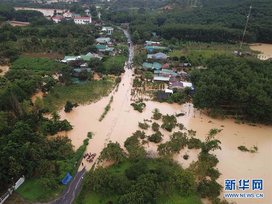 (國際)(2)越南西原地區洪水和山體滑坡致8人死亡